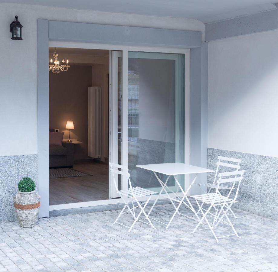 Residenza Conca Verde B&B Il Monolocale Rogolo ภายนอก รูปภาพ